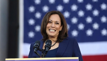 dan my thich thu voi clip 13 giay ve ba kamala harris giua luc cang thang tot do vi cho ket qua bau cu