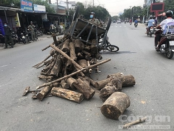 tai nan giao thong chieu 1311 phanh qua gap tai xe bi thung xe loi tu che vang ra de tu vong