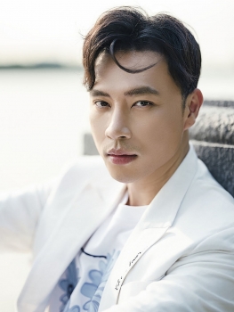 thong tin phap luat chieu 2311 bat hotboy lua ban gang tay y te chiem doat 57 ty dong