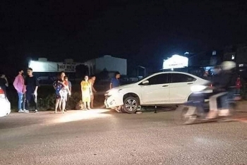 tai nan giao thong sang 2711 truy tim tai xe tong lien tiep khien 2 phu nu bi thuong nang roi cao bay xa chay trong dem