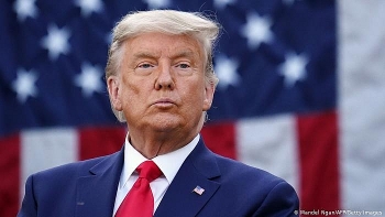trump thong bao vaccine covid 19 bat dau duoc chuyen toi cac bang chuan bi duoc tiem