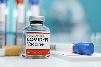 Các quốc gia giàu có đã đặt hàng quá nửa số vaccine COVID-19