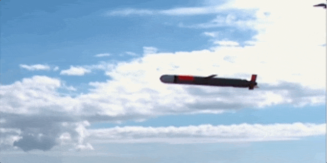 hang tram ten lua hanh trinh tomahawk ap sat iran san sang khai hoa