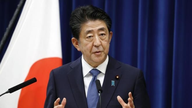 Cựu Thủ tướng Abe xin lỗi sau vụ tài trợ bầu cử vì cảm thấy "trách nhiệm đạo đức"