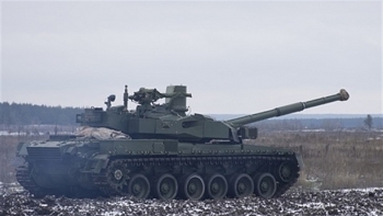 Báo Nga khẳng định Ukraine điều hàng chục xe xăng vượt giới tuyến tiến vào Lugansk