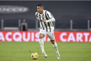 toa sang o serie a ronaldo xo do thanh tich ghi ban sieu khung cua pele