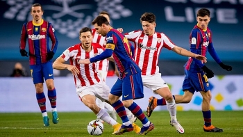 messi nhan the do barca mat chuc vo dich sieu cup tay ban nha