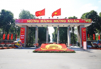lanh dao lao va campuchia chuc mung nam moi dang nha nuoc va nhan dan viet nam