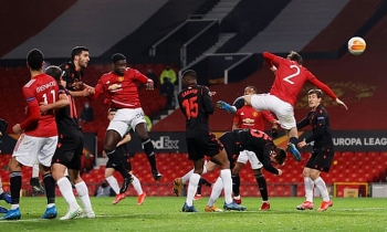 ket qua bong da cup c2 chau au ngay 262 mu suyt gap hoa arsenal lach qua khe cua hep