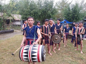 le cuoi cua nguoi ba na giu nen khong tat de tinh yeu vinh cuu