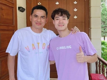 tin tuc bong da viet nam ngay 23 van toan du hlv kiatisak mua ao