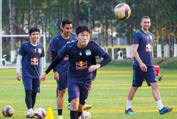 Tin tức bóng đá Việt Nam ngày 4/3: Xuân Trường tỏa sáng, HAGL thắng đậm đội hạng Nhì