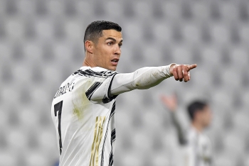 juventus bi loai o champions league ronaldo van thiet lap ky luc