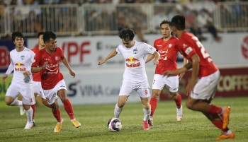 lich thi dau kenh chieu truc tiep vong 12 v league 2021 hagl vs bbinh duong