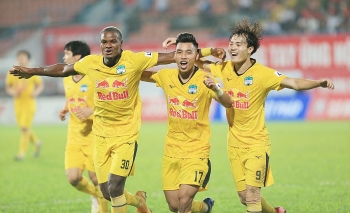 lich thi dau vong 8 v league 2021 da nang dai chien ngoi so 1 voi hagl