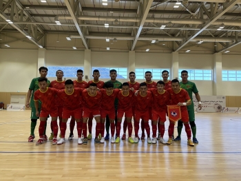 tuyen futsal viet nam bat ngo danh bai iraq truoc tran tranh ve du world cup