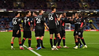 ket qua bang xep hang bxh ngoai hang anh ngay 205 liverpool soan top 4 cua leicester