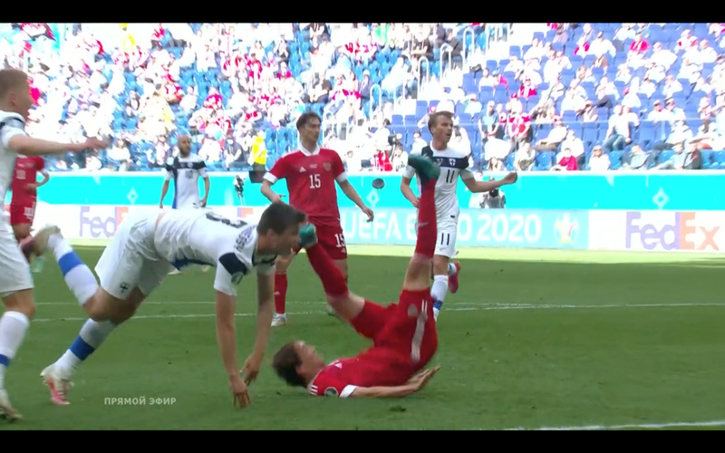 video can canh pha tiep dat khien hau ve nga phai nhap vien khan cap tai euro 2021