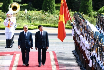 chu tich nuoc nguyen xuan phuc chu tri le don tong bi thu chu tich nuoc lao