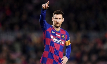 Hé lộ lý do Messi thay đổi ý định rời Barcelona