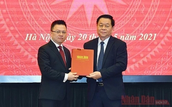 ong le quoc minh duoc bo nhiem lam pho truong ban tuyen giao trung uong