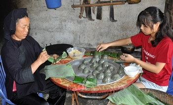 vu lan cua nguoi nung tet bao hieu dip ve ngoai