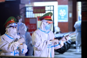 ha noi 3 nhan vien y te duong tinh sars cov 2