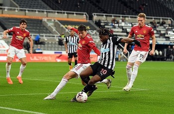 nhan dinh soi keo mu vs newcastle 21h00 ngay 1109 vong 4 ngoai hang anh