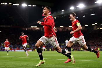 ronaldo choi sang mu nguoc dong ngoan muc o cup c1