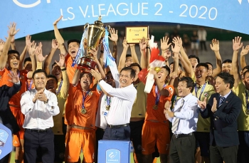 bong da viet nam hom nay 0111 binh dinh len v league quang nam xuong hang