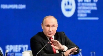 nga len tieng ve viec tong thong putin se nghi viec vao nam sau