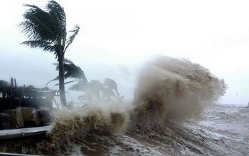 Thủ tướng ra công điện khẩn ứng phó với bão số 13: Cưỡng chế sơ tán dân khi cần thiết