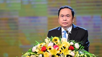 chi co doan ket moi du suc doi pho voi nhung kho khan thach thuc