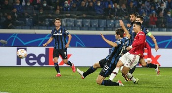 ket qua bang xep hang cup c1 311 ronaldo choi sang mu giu ngoi dau kich tinh