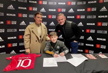 con trai wayne rooney chinh thuc gia nhap mu