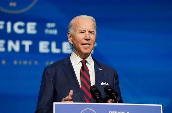 Mỹ sẽ truyền hình trực tiếp buổi tiêm vắc-xin ngừa COVID-19 cho ông Biden