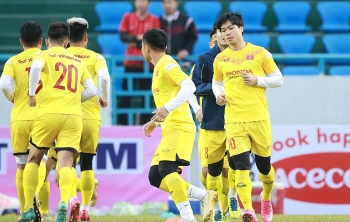 Tin tức bóng đá Việt Nam ngày 25/12: Quang Hải, Công Phượng sẽ đấu với đàn em U22 trên sân Việt Trì
