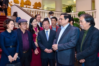 khoi day va phat huy hon nua suc manh noi sinh to lon cua dan toc