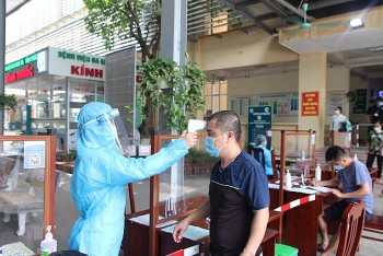 sang 1512 hon 7700 ca covid 19 nang dang dieu tri