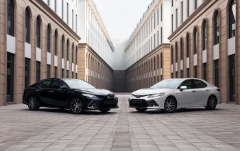 Toyota Camry hoàn toàn mới – Xứng tầm doanh nhân