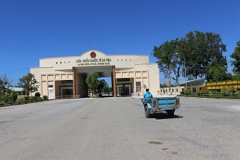 quy dinh moi ve viec xuat nhap hang ra khoi viet nam qua bien gioi dat lien