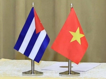 dien mung ky niem lan thu 64 quoc khanh nuoc cong hoa cuba