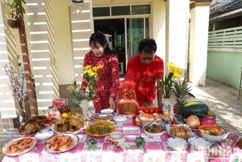 giu gin truyen thong tet trong gia dinh nguoi viet o thai lan