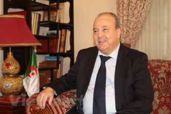 dai su algeria boubazine abdelhamid viet nam la dat nuoc rat an toan