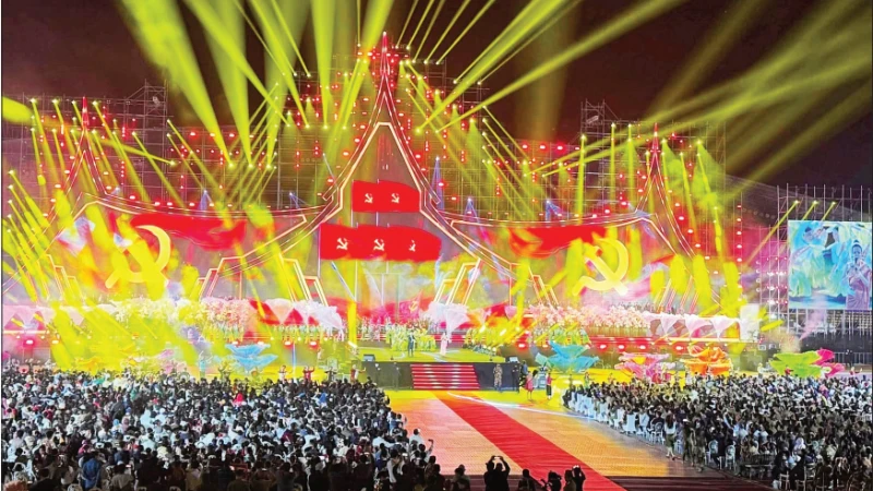 tang cuong gan ket chien luoc viet nam lao