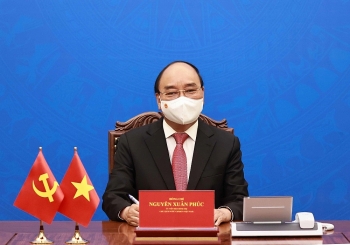 Chủ tịch nước điện đàm đề nghị Trung Quốc xử lý vấn đề trên biển phù hợp với luật pháp quốc tế