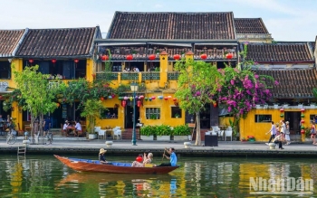 dinh vi thuong hieu du lich viet nam