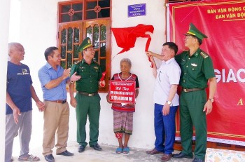 14 mai am bien cuong duoc khoi cong ban giao cho nguoi dan ngheo vung bien