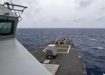 Trung Quốc nói đã 'đuổi tàu chiến Mỹ ra khỏi vùng tập trận'