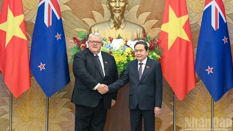 danh dau buoc tien moi trong moi quan he huu nghi va hop tac viet nam new zealand